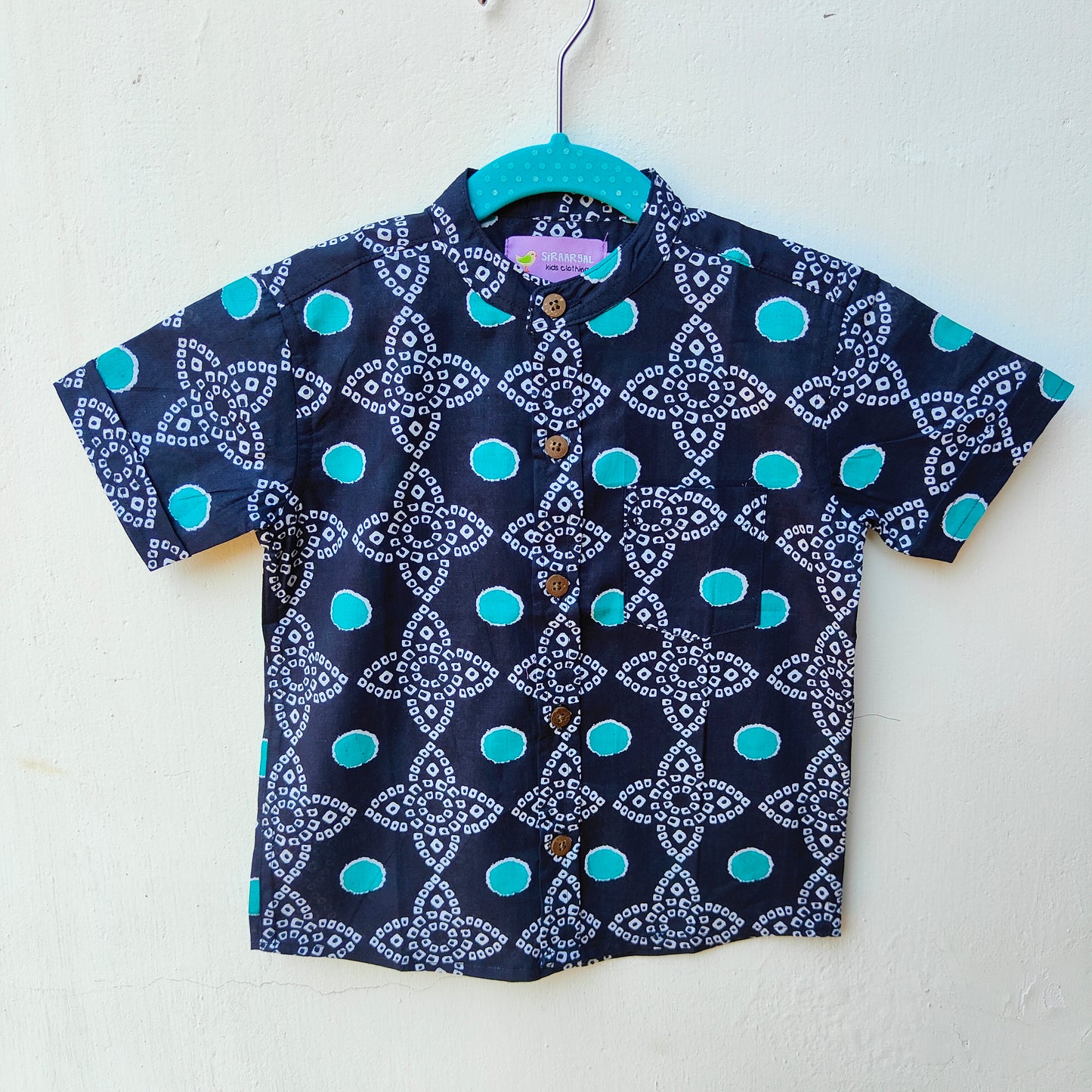 Black bandhani