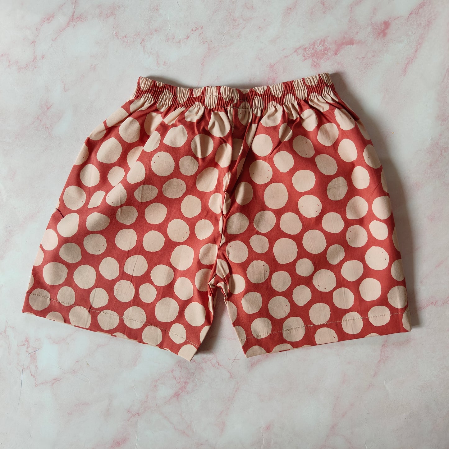 Peach polka