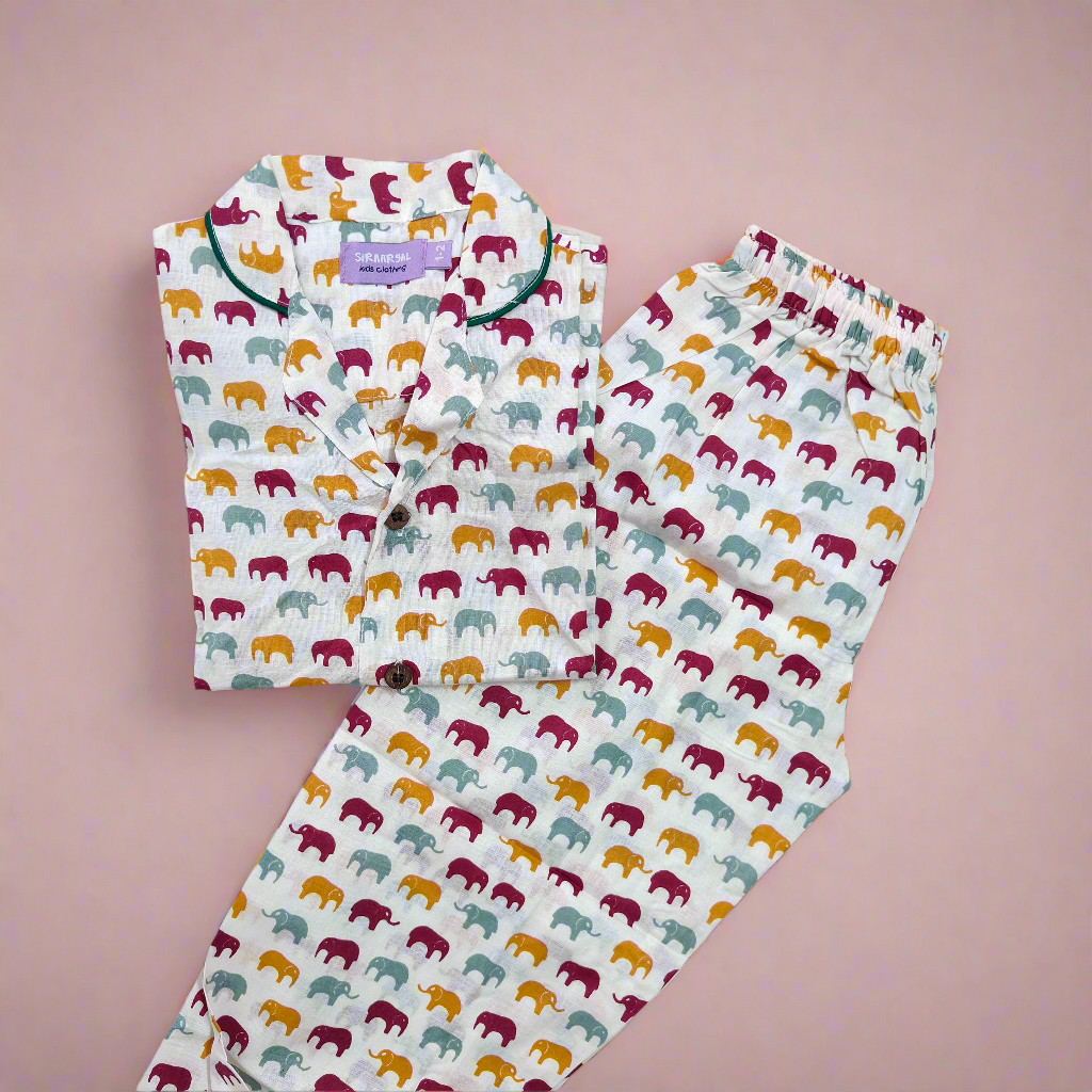 Ellie 🐘